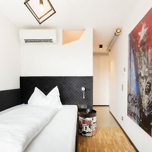Single Room Courtyard View
